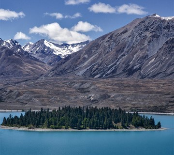 Motuariki Island